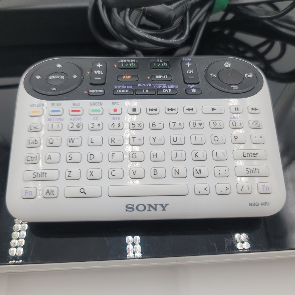 Sony NSZ-GT1 Internet TV Blu-ray Player Google TV w/ Remote & Power Cord - Picture 2 of 12